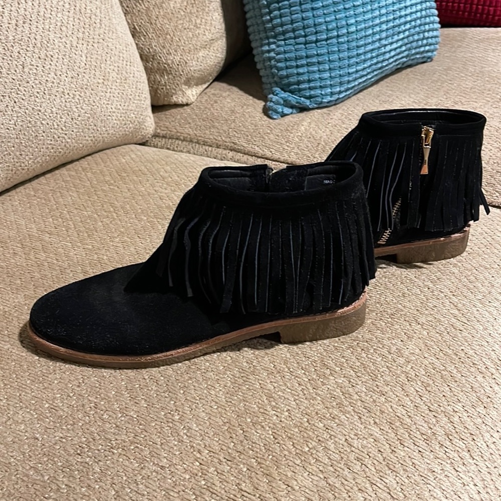 KATE SPADE Black Suede Betsie Fringe Booties